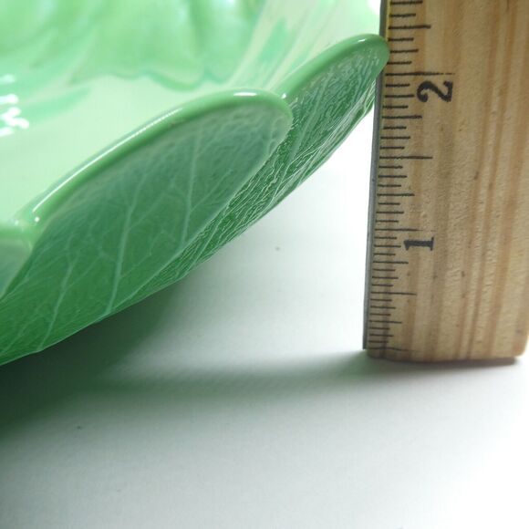Lettuce Shaped Glass Bowl Green Iridescent Cabbage Leaf Vintage Dish - Picture 10 of 11